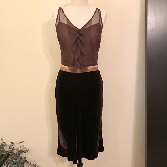 Newport News Dresses & Skirts - Newport News Silk/Velvet Cocktail Dress, 4P